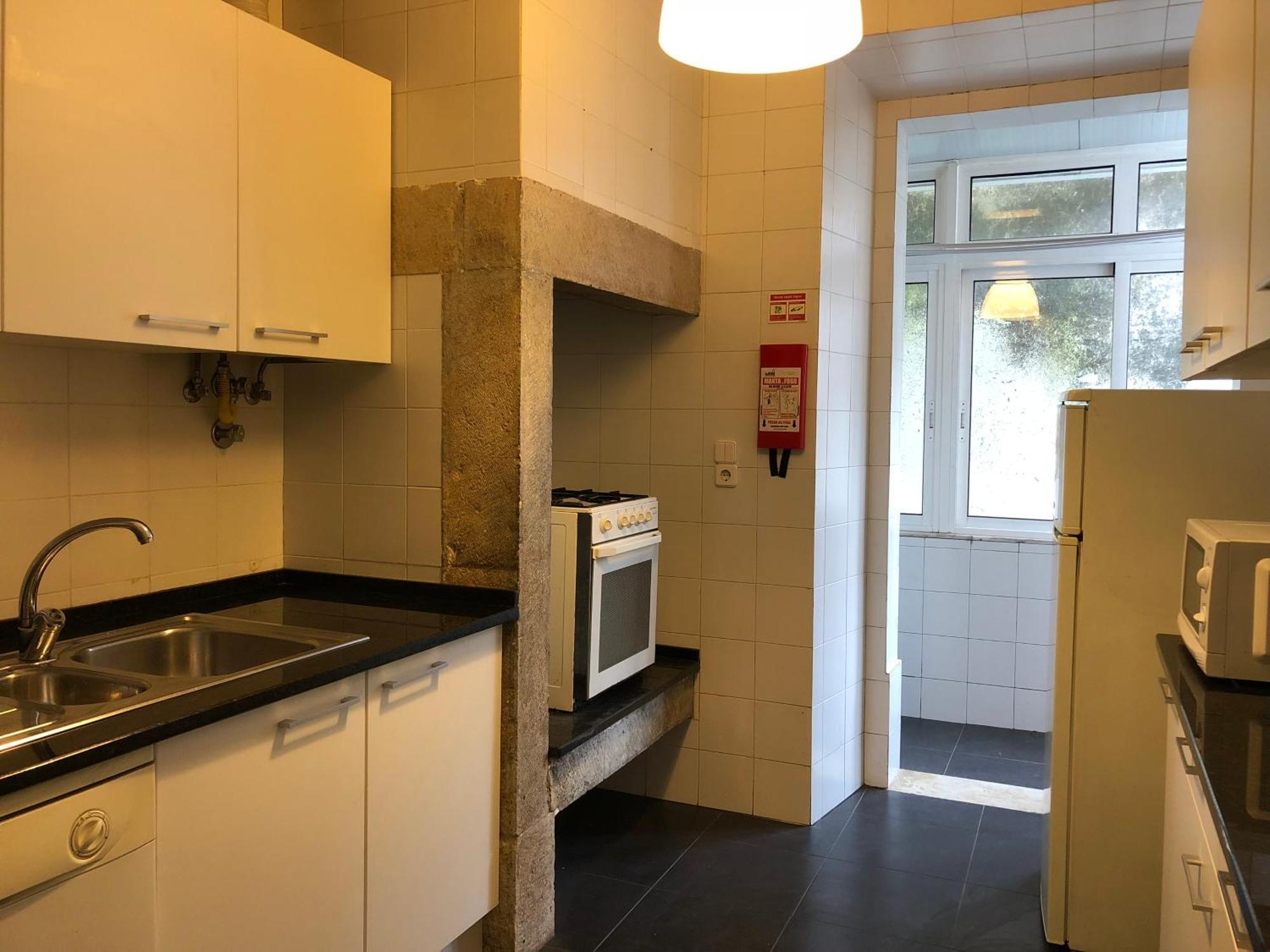 Charming 2 Bedroom Apartment - Bairro Alto, Principe Real Lisbona Esterno foto